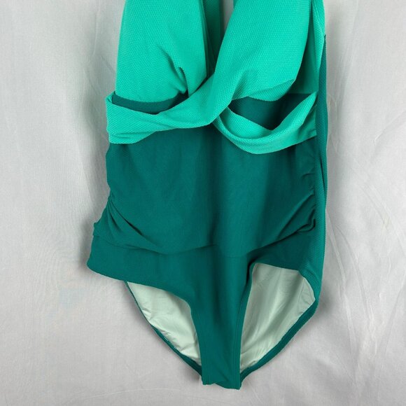Cupshe Salty Reef Textured Wrap Halter‎ One Piece Swimsuit Women Plus 2X Green - Picture 7 of 14